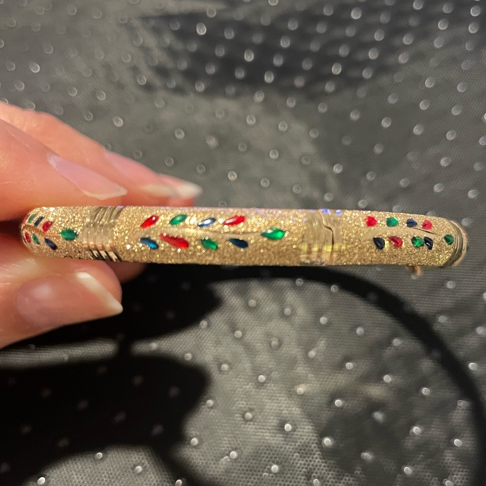 10K Gold Bangle